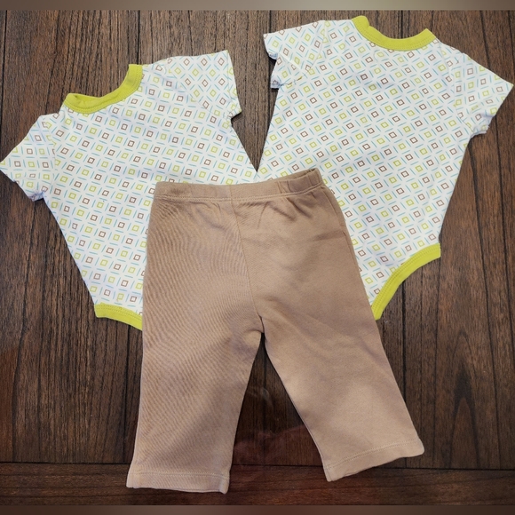 Offspring 6M Outfits - Picture 2 of 7